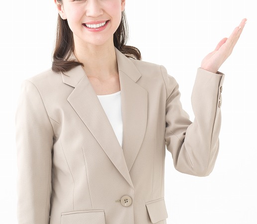 女性